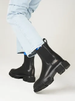 Copenhagen – Chelsea Boots aus Kalbleder Schwarz