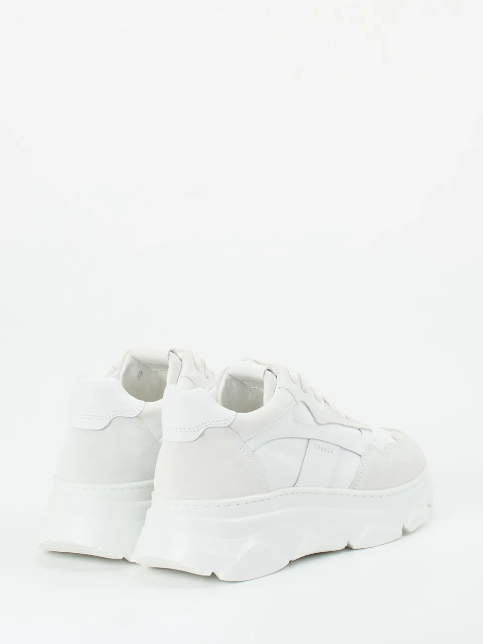 Copenhagen – Chunky Sneaker aus Veloursleder Offwhite
