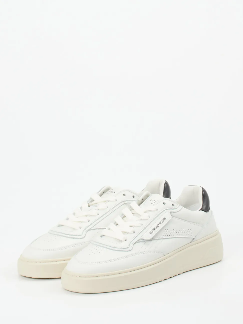 Copenhagen – Low-Top Sneaker aus Kalbleder Offwhite