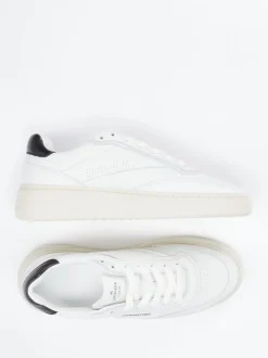 Copenhagen – Low-Top Sneaker aus Kalbleder Offwhite