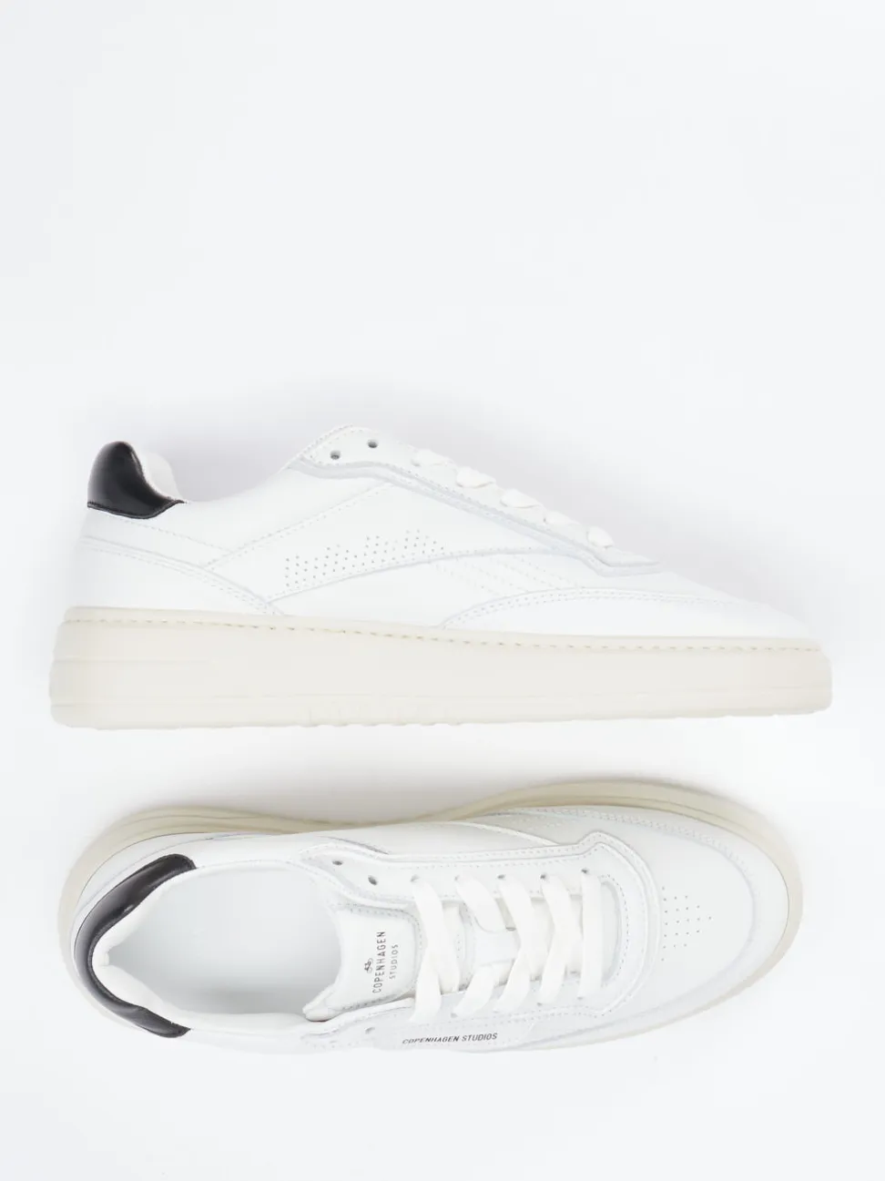 Copenhagen – Low-Top Sneaker aus Kalbleder Offwhite