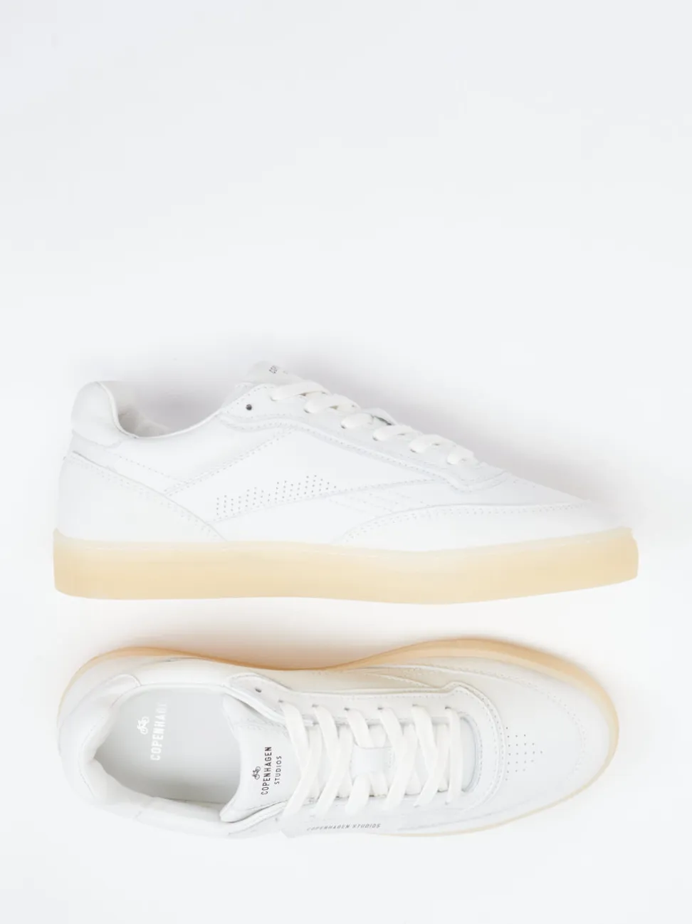 Copenhagen – Sneaker aus Veloursleder weiß