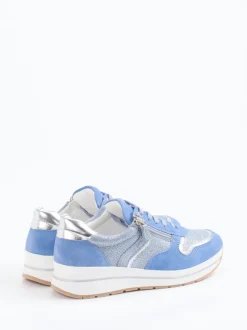 Cypres Soft – Sneaker aus Veloursleder hellblau