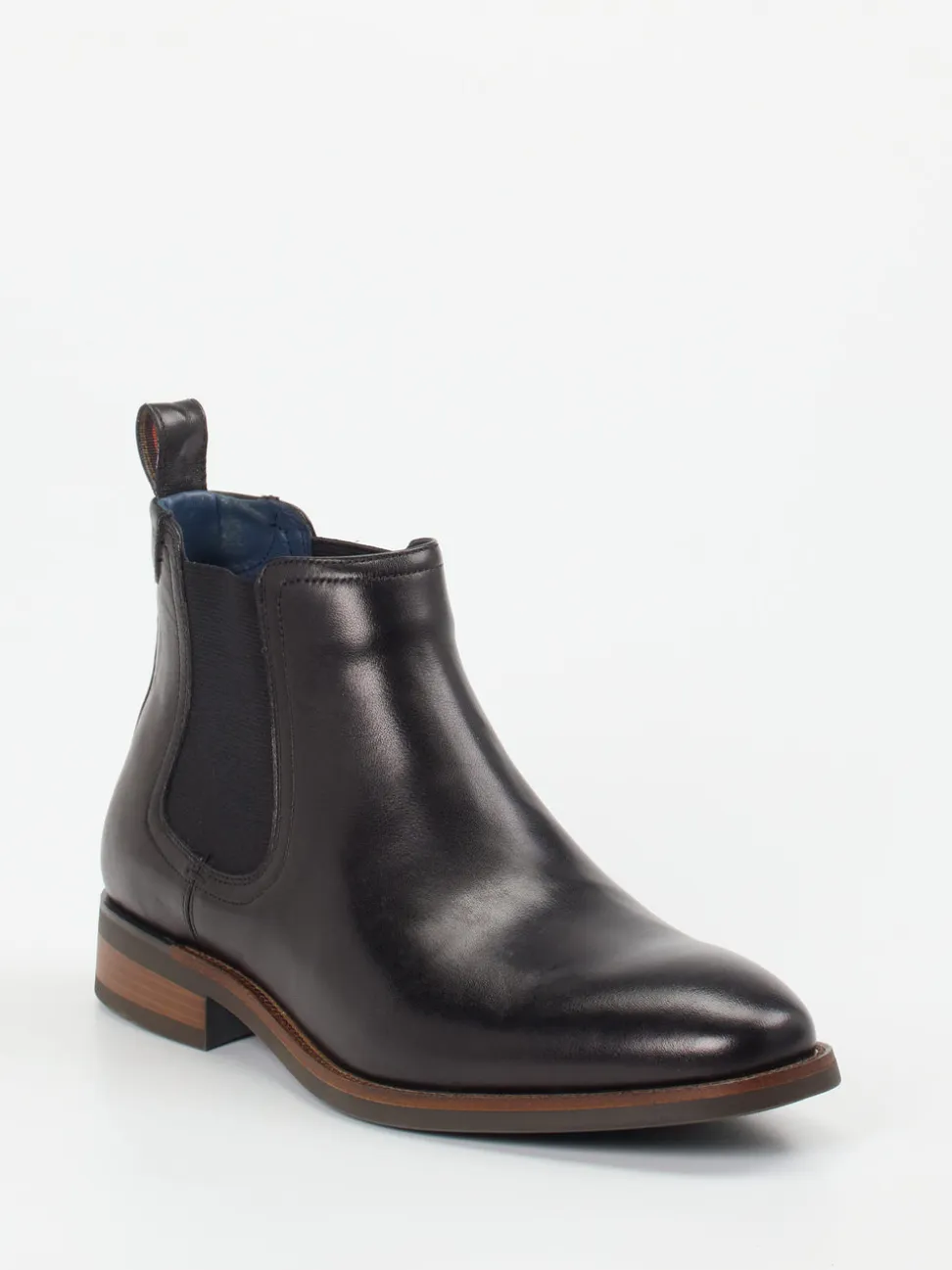 Daniel Kenneth – Chelsea Boots aus Fettleder Schwarz