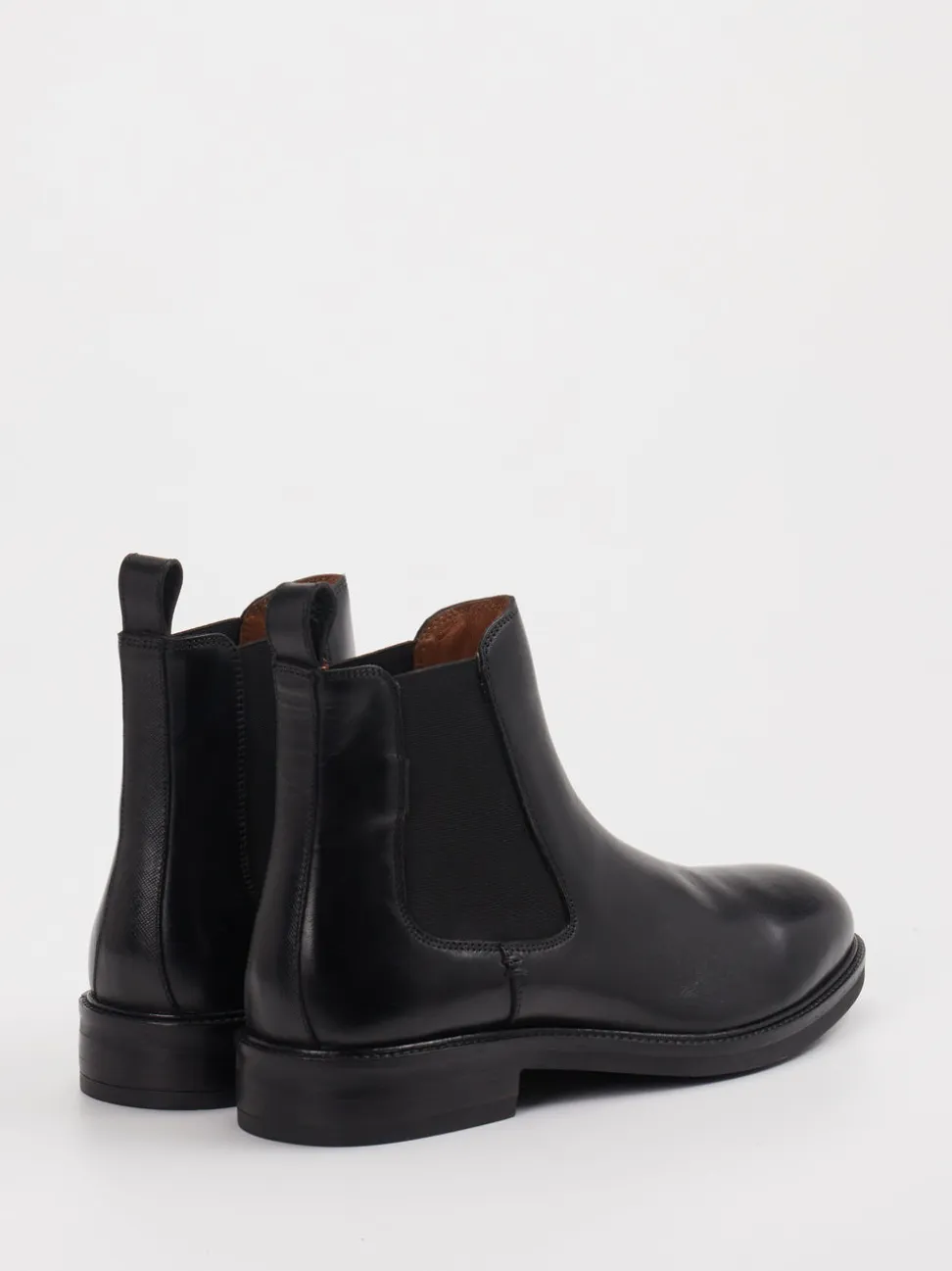 Daniel Kenneth – Chelsea Boots aus Leder schwarz