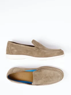 Daniel Kenneth – Loafer aus Veloursleder in Sandbeige