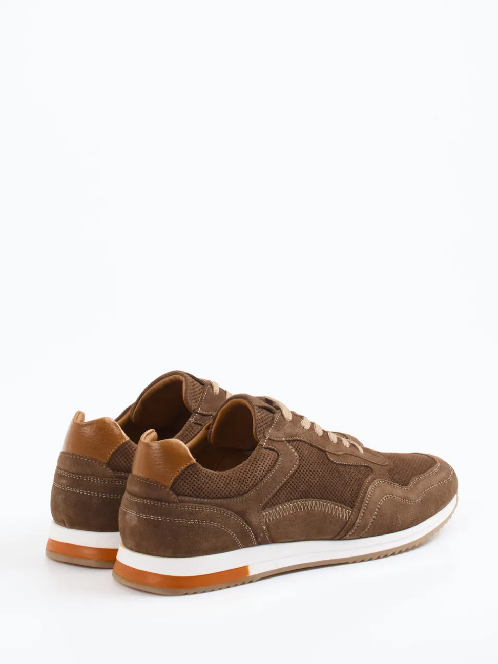 Daniel Kenneth – Retro-Sneaker aus Veloursleder Braun