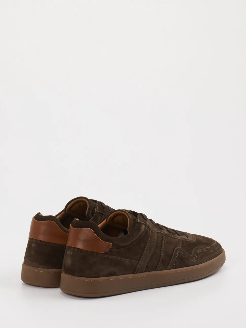 Daniel Kenneth – Sneaker aus Veloursleder Dunkelbraun