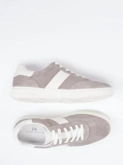 Daniel Kenneth – Sneaker aus Veloursleder taupe
