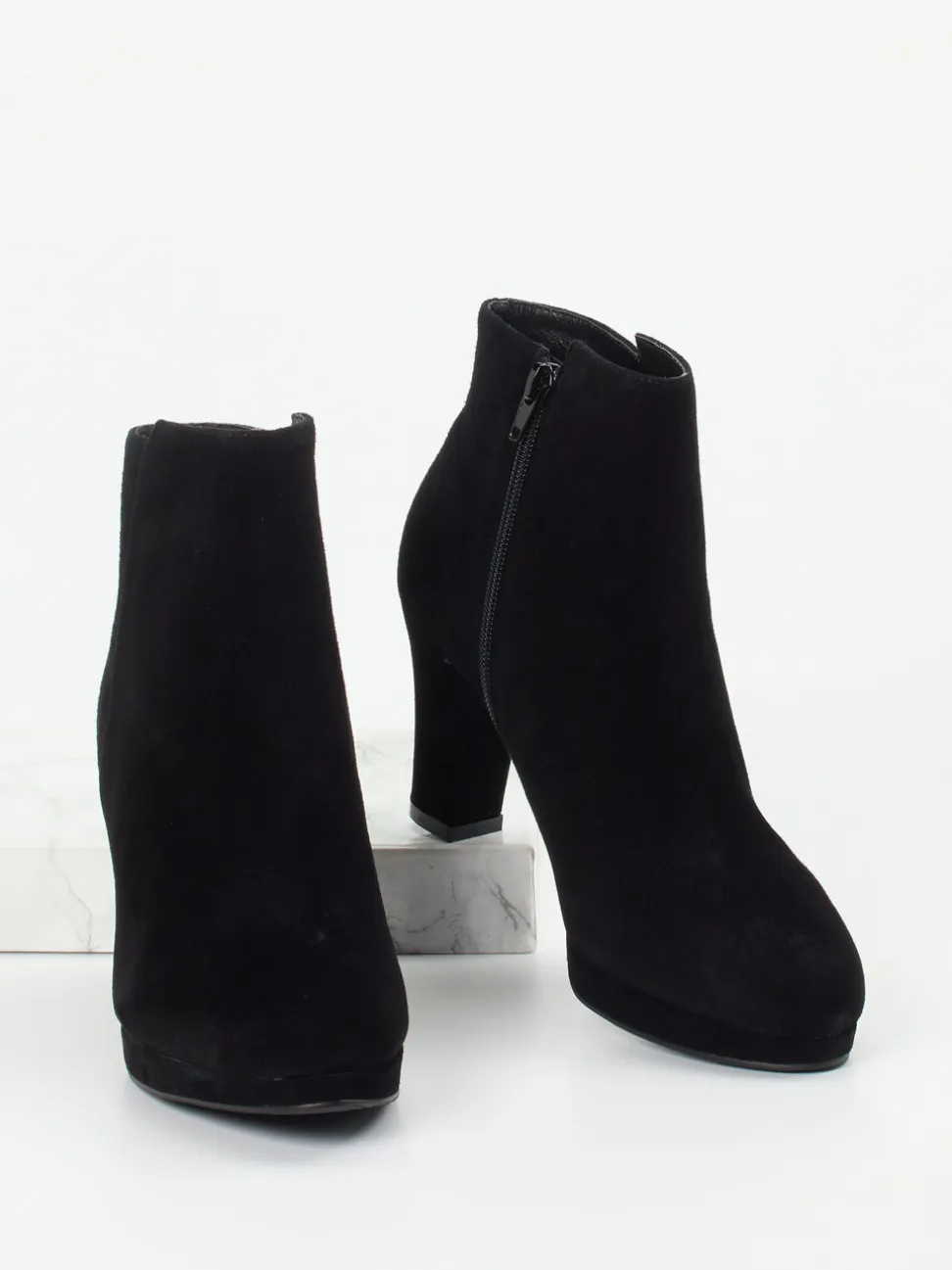 Di Lauro – Stiefeletten aus Veloursleder Schwarz