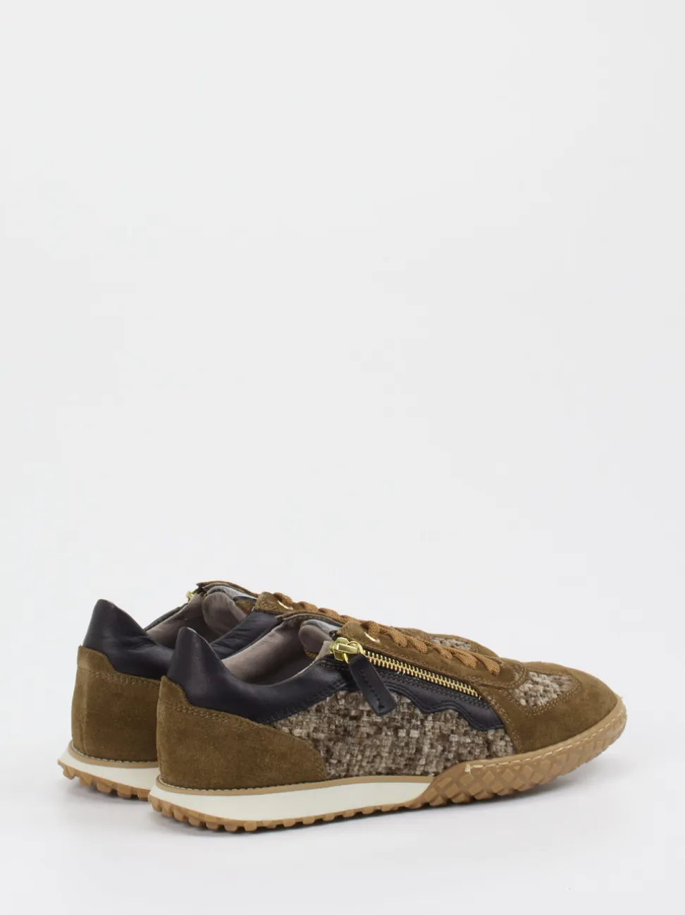 DL Sport – Sneaker aus Veloursleder und Bouclé-Textil
