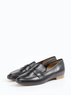 Donna Carolina – Loafer aus Kalbleder in Schwarz