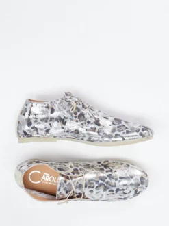 Donna Carolina – Schnürschuh aus Metallicleder silber