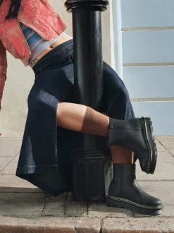Dr. Martens – Chunky-Stiefeletten aus Glattleder Schwarz