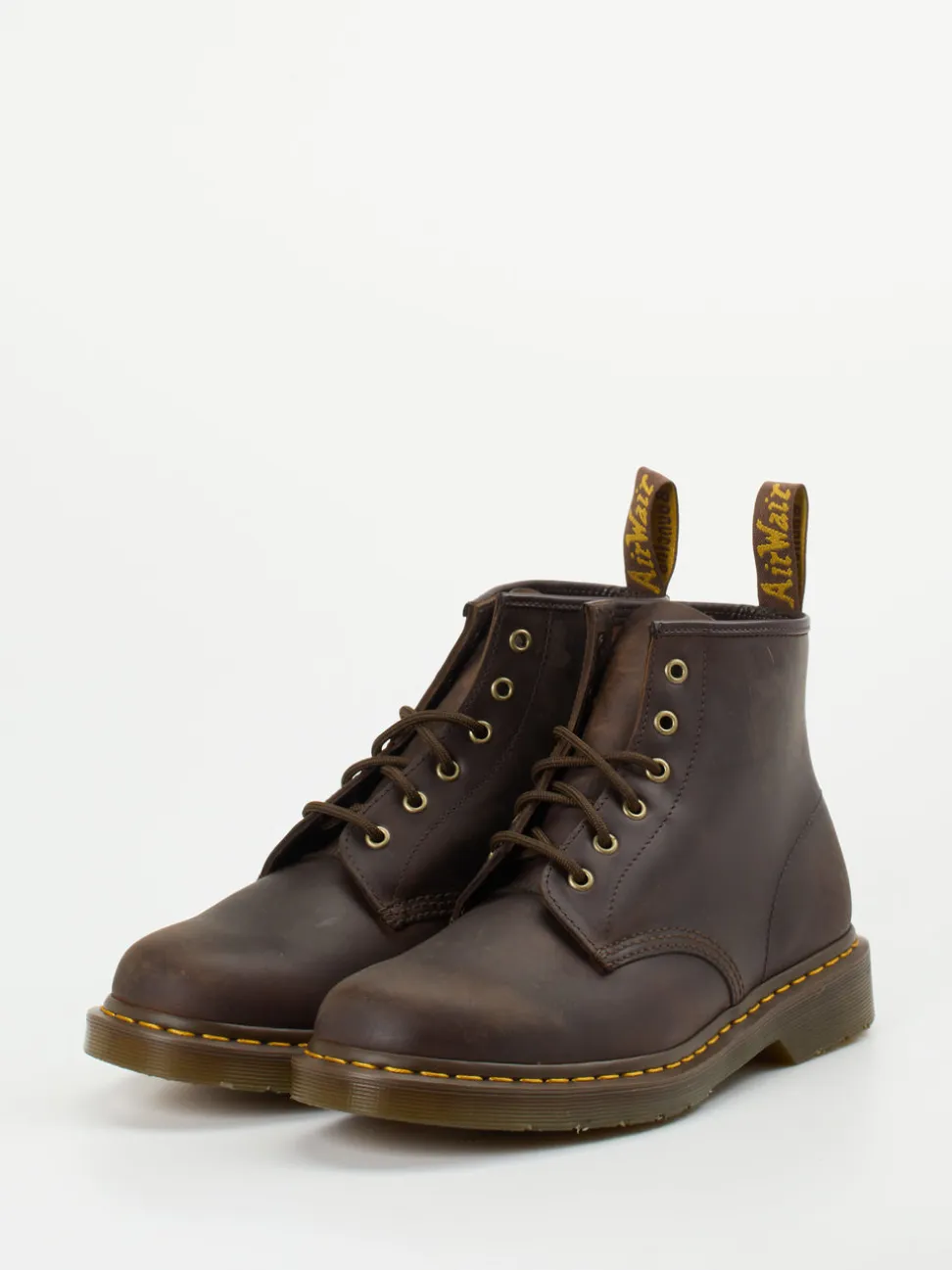Dr. Martens – 8-Loch-Boots aus Fettleder braun