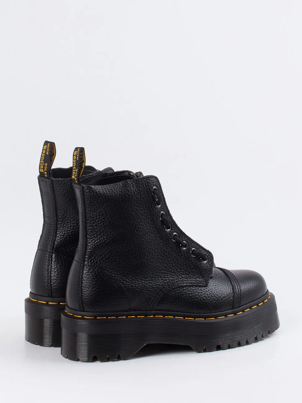 Dr. Martens – Plateau-Stiefelette aus Kalbleder Schwarz