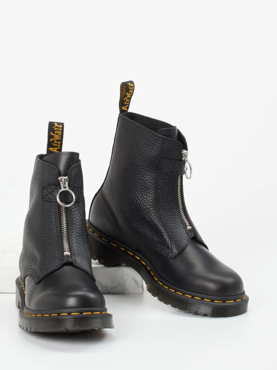 Dr. Martens – Zip-Stiefeletten aus Lammleder Schwarz