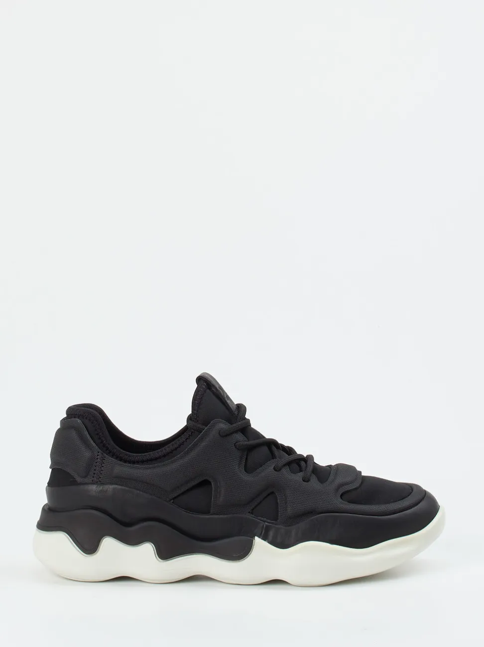 Ecco – Chunky Sneaker aus Textil in Schwarz