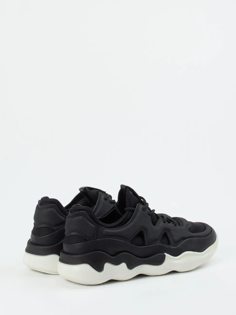 Ecco – Chunky Sneaker aus Textil in Schwarz