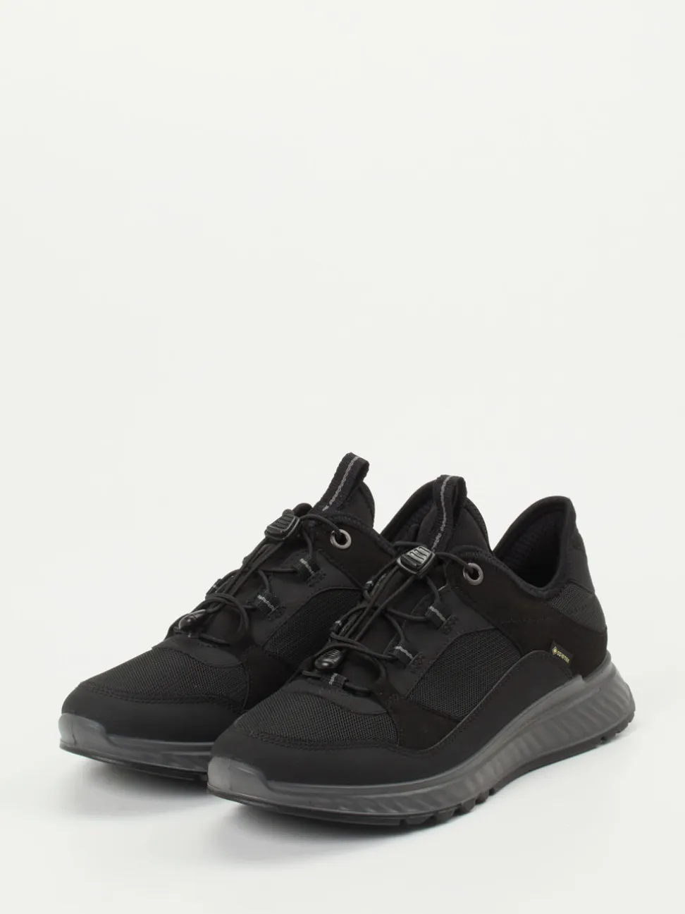 Ecco – Outdoor-Sneaker aus Mesh und Synthetik Schwarz
