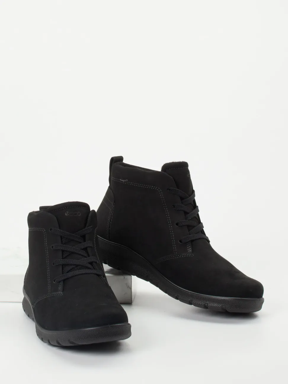 Ecco – Schnürboots aus Nubukleder Schwarz