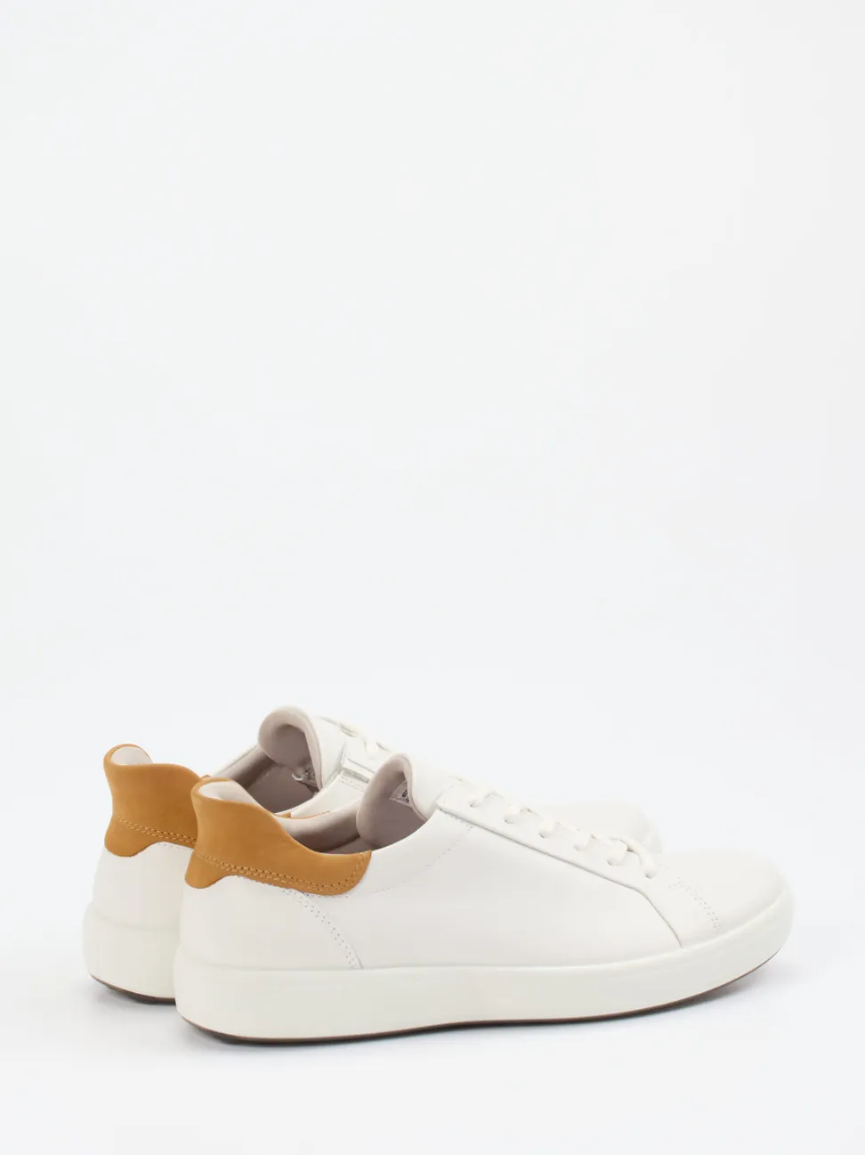 Ecco – Sneaker aus Glattleder Offwhite