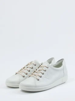 Ecco – Sneaker aus Kalbleder in Offwhite
