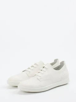 Ecco – Sneaker aus Kalbleder in Elfenbeinweiß