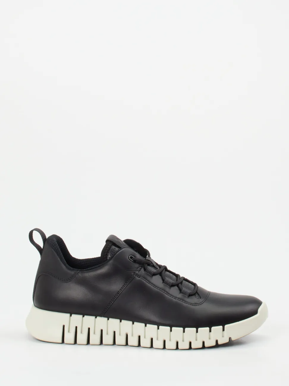 Ecco – Sneaker aus Kalbleder und Mesh schwarz