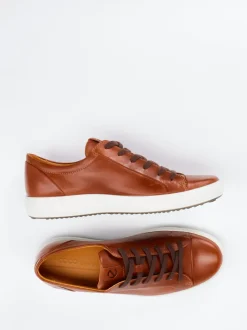 Ecco – Sneaker aus Kalbleder in Cognacbraun
