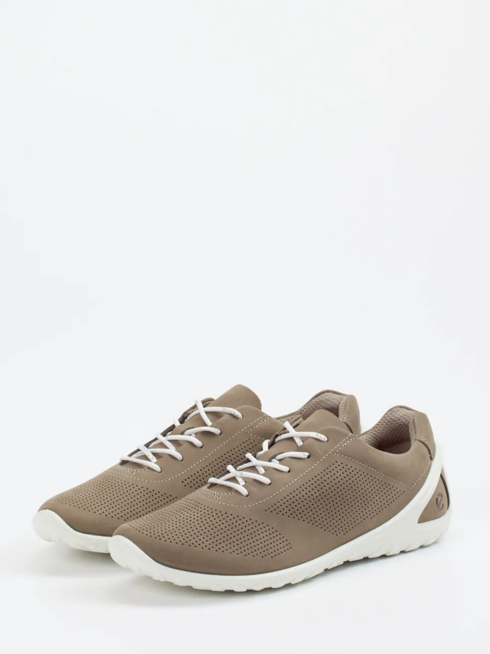 Ecco – Sneaker aus Nubukleder in Taupe