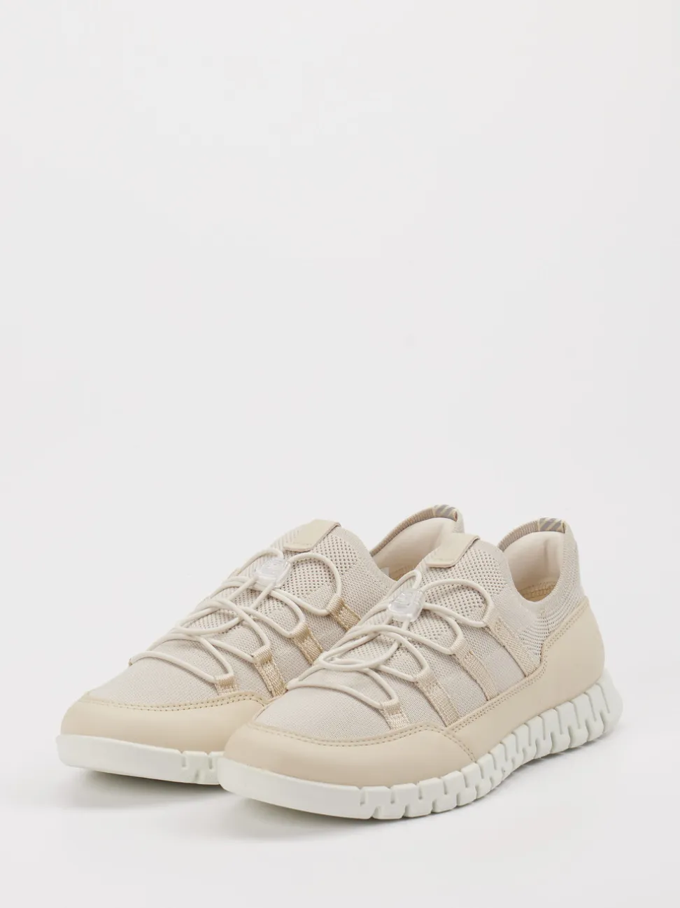 Ecco – Sneaker aus Textil in Beige
