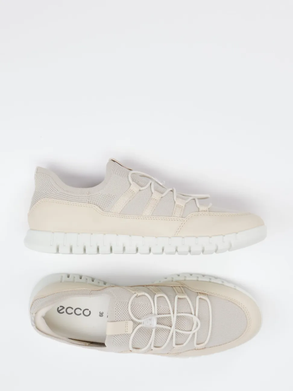 Ecco – Sneaker aus Textil in Beige