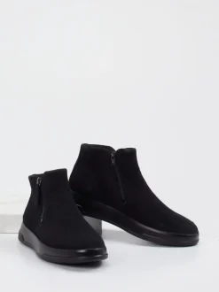 Ecco – Stiefelette aus Veloursleder schwarz