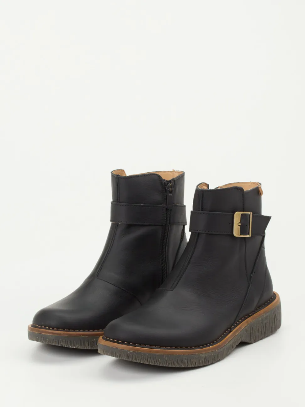 El Naturalista – Stiefelette aus Fettleder schwarz