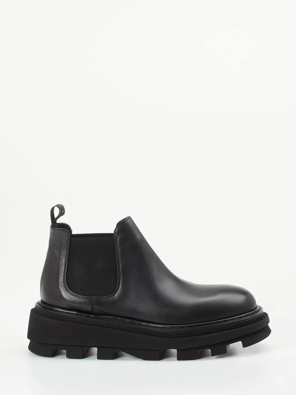 Elena Iachi – Chelsea Boots aus Kalbleder Schwarz