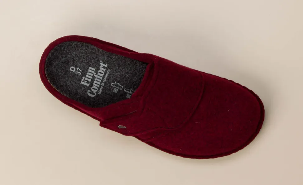 Finn Comfort – Damen-Pantoffeln aus Wollfilz dunkelrot