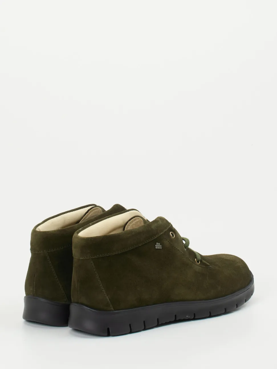 Finn Comfort – Desert Boots aus Veloursleder olivgrün