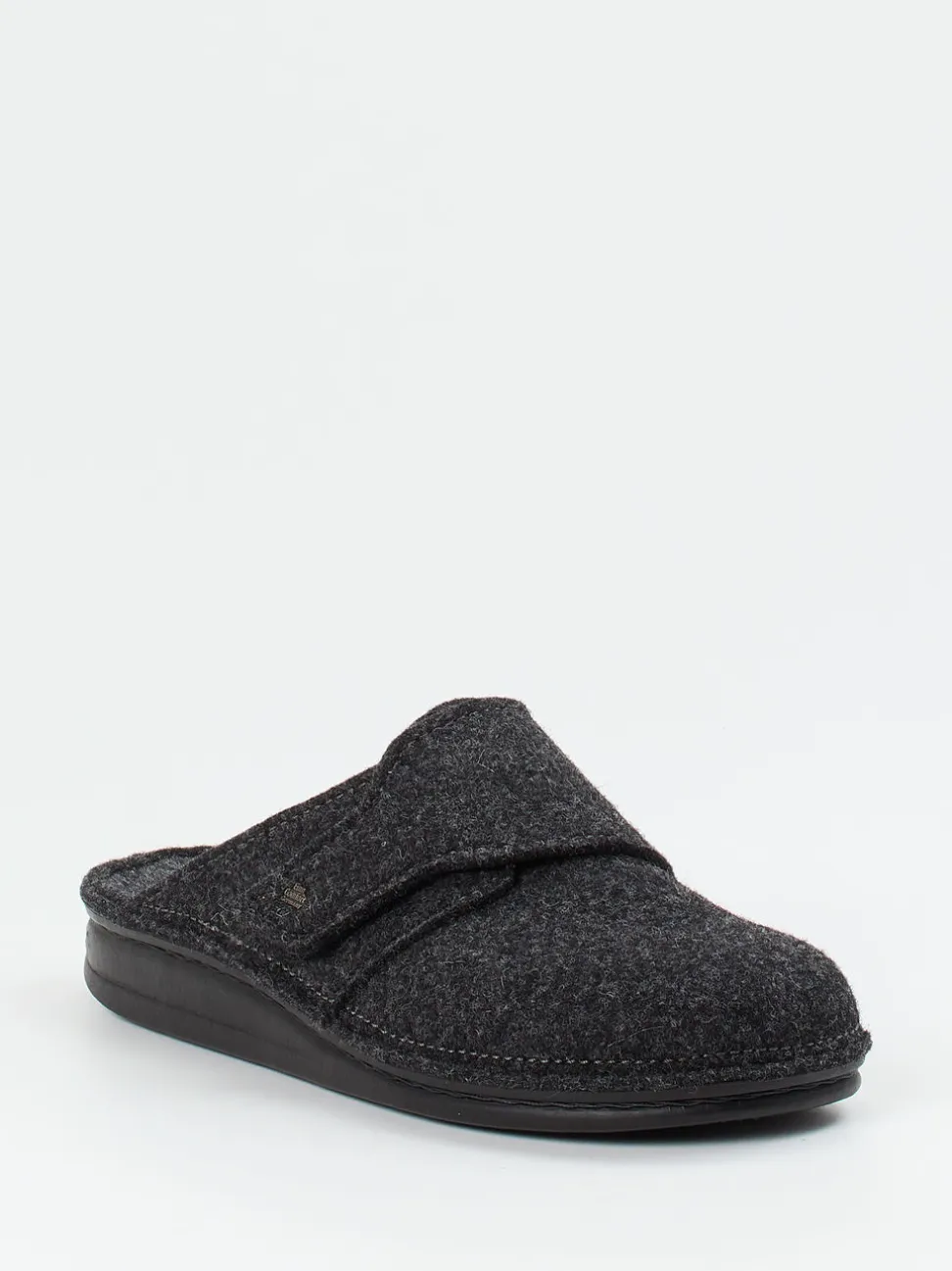 Finn Comfort – Hausschuhe aus Filz in Grau