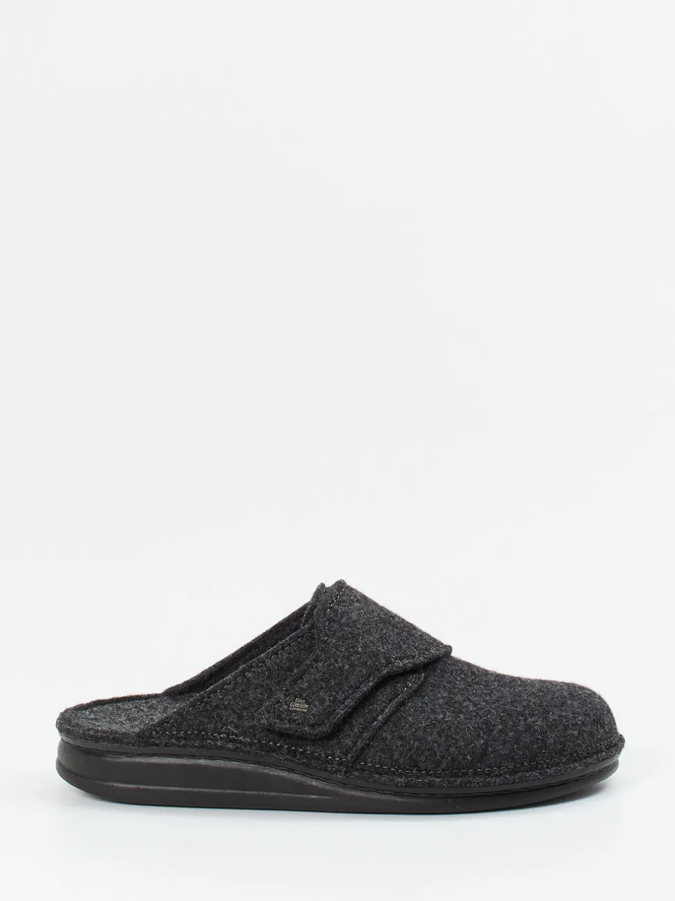 Finn Comfort – Hausschuhe aus Filz in Grau