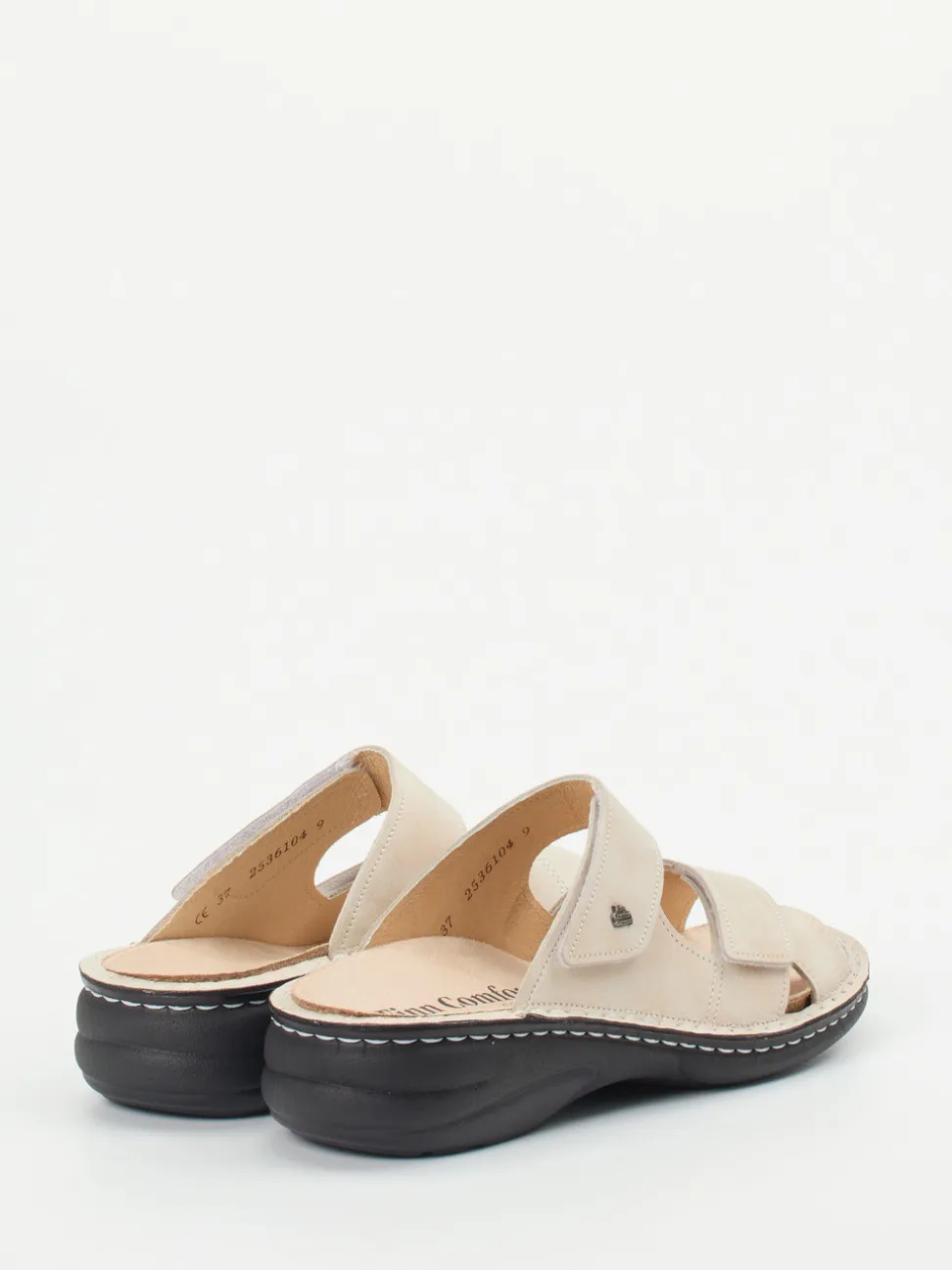Finn Comfort – Komfort-Pantolette aus Veloursleder beige