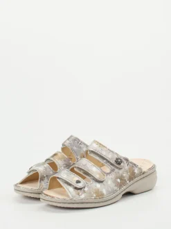 Finn Comfort – Komfort-Pantolette aus geprägtem Leder beige