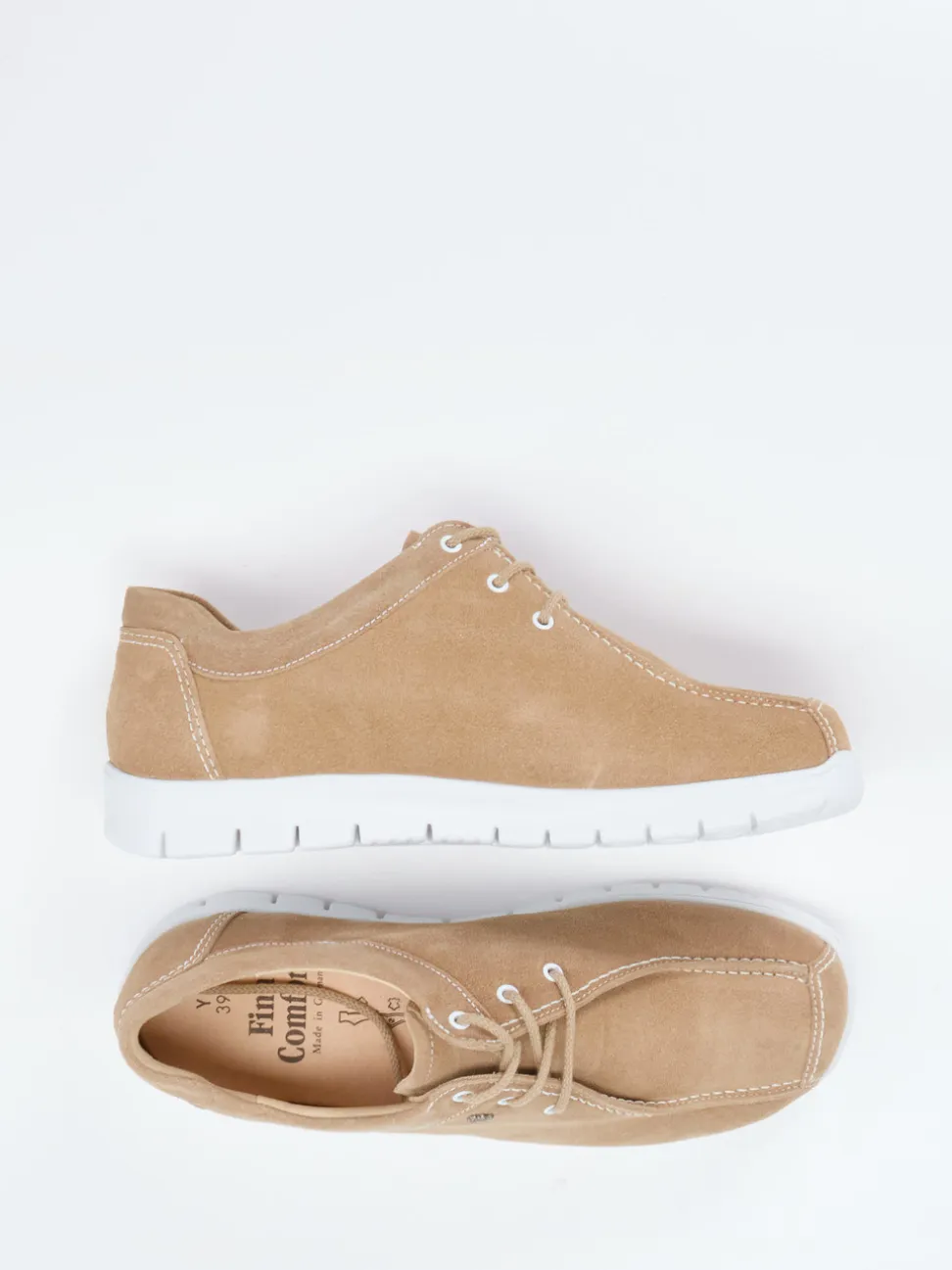Finn Comfort – Komfort-Schnürschuh aus Veloursleder beige
