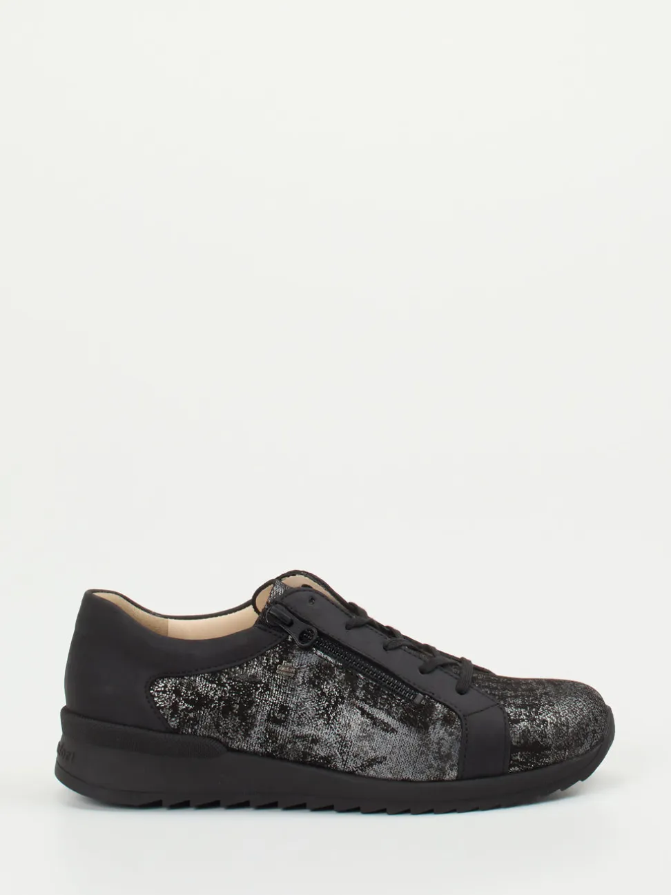 Finn Comfort – Komfort-Sneaker aus geprägtem Leder schwarz