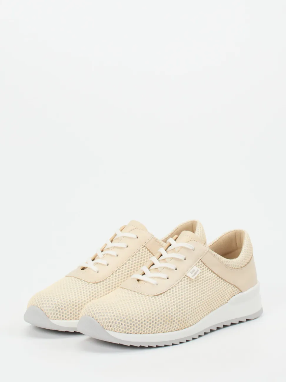 Finn Comfort – Komfort-Sneaker aus Meshtextil beige