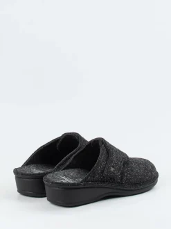 Finn Comfort – Pantoffeln aus Wollfilz in Anthrazit