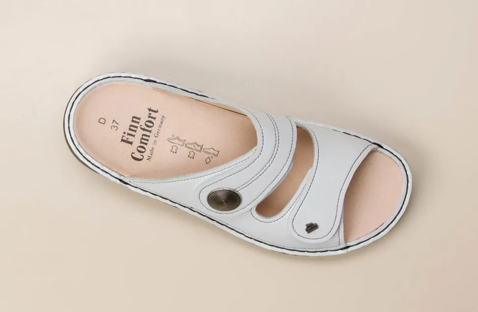 Finn Comfort – Pantolette aus Kalbleder weiß