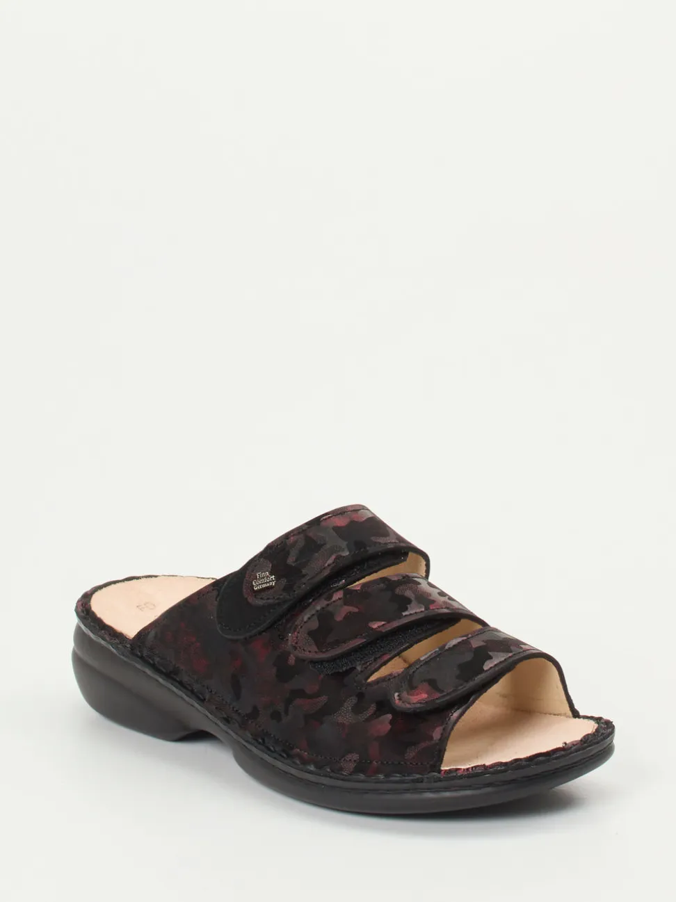 Finn Comfort – Pantolette aus geprägtem Leder Camouflage