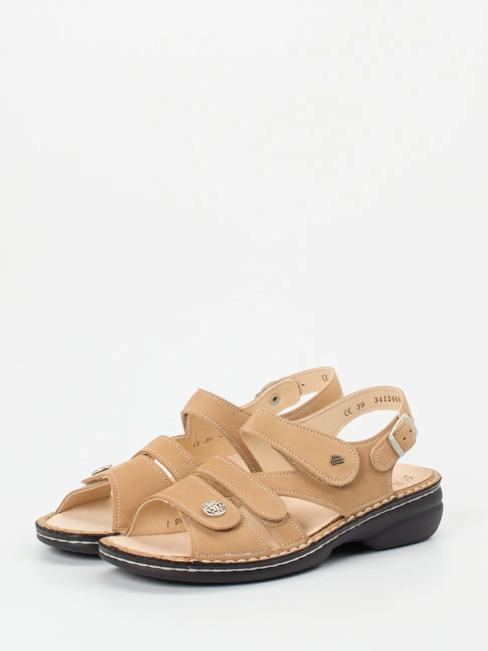 Finn Comfort – Sandale aus Nubukleder beige