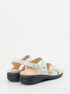 Finn Comfort – Sandale aus Kalbleder weiß